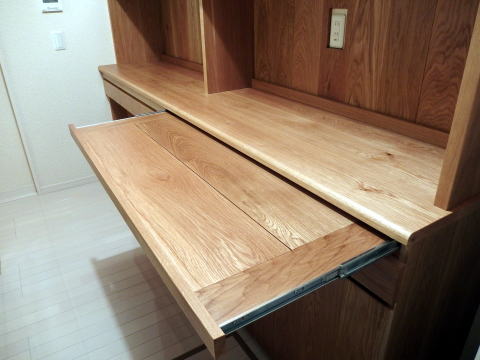 �X���C�h�e�[�u���͂͂�1250������2��